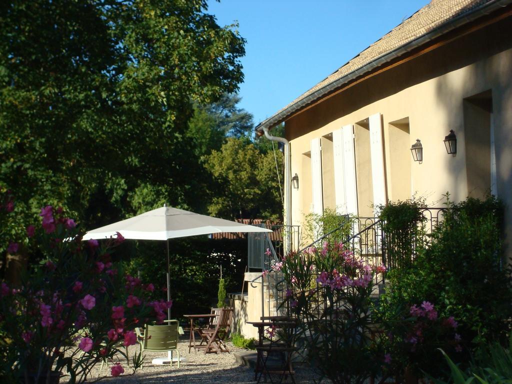 Les Communs Du Manoir Apartment Écully Cameră foto