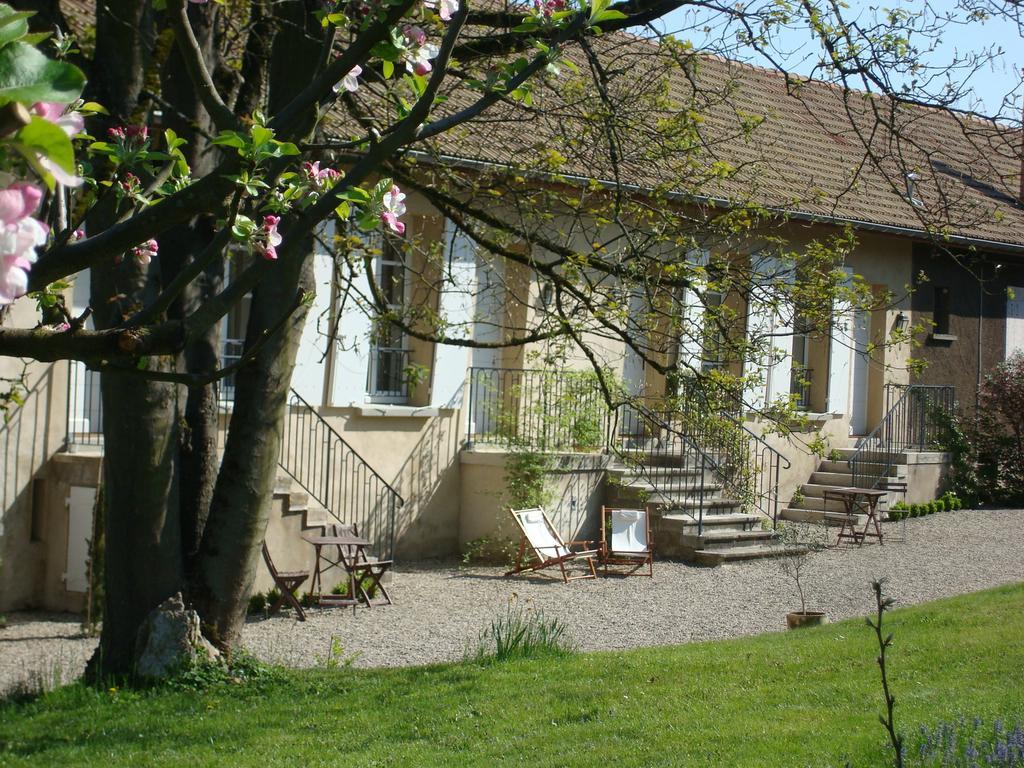 Les Communs Du Manoir Apartment Écully Cameră foto