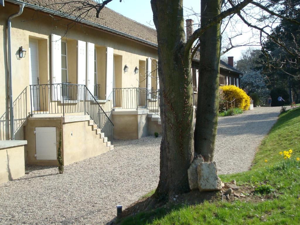 Les Communs Du Manoir Apartment Écully Exterior foto