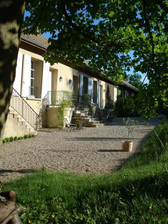 Les Communs Du Manoir Apartment Écully Exterior foto